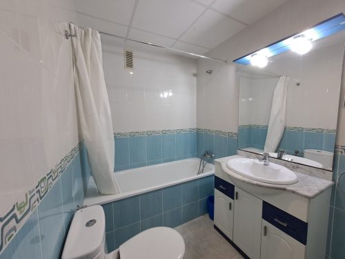 Alquiler apartamentos Peñiscola | Agencia Beltran | Apartamentos Peñiscola |  ref. 012- La Paz | Baño