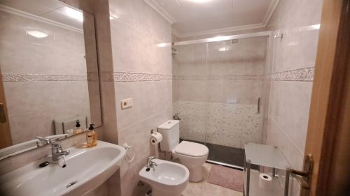 Ref. 443- La barca | Apartamento centro de Peñíscola | 2 habitaciones | 6 personas | 2 baños | 100 m. playa | Baño ducha