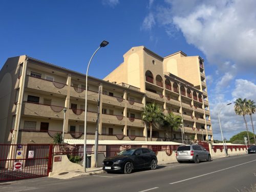 Ref. 451- La volta | Agencia Beltrán | Alquiler apartamentos | Apartamento 2 habitaciones | Parking privado | Segunda línea