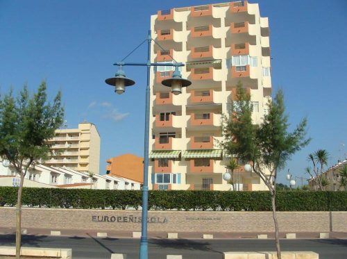 Ref. 456- Europeñíscola | Apartamento 1ª línea de playa | Piscina | Parking privado