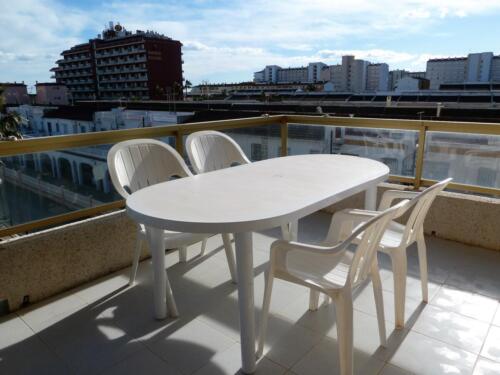 Alquiler apartamentos | Agencia Beltrán | Ref. 460- Residencial Mediterráneo | Piscinas y tenis | Terraza