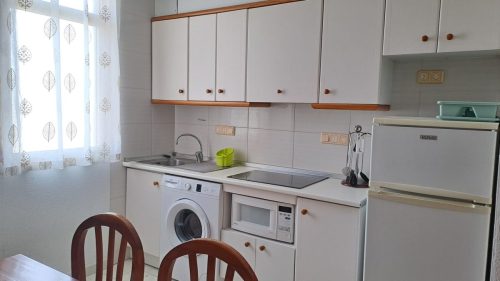 Alquiler apartamentos | Agencia Beltrán | Ref. 461- Residencial Mediterráneo | Piscinas y tenis | cocina