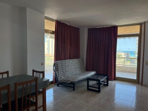 Alquiler apartamentos | Agencia Beltrán | Ref. 463- Residencial Mediterráneo | Piscinas y tenis | Terraza grande