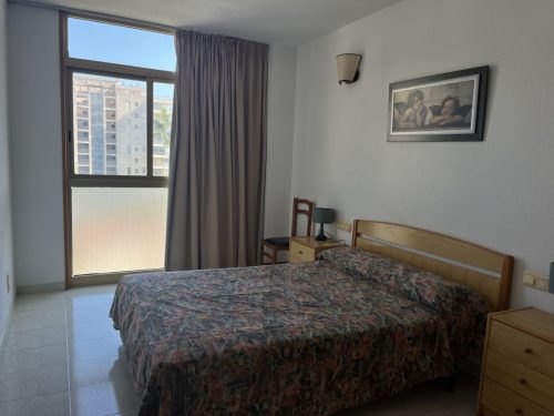 Alquiler apartamentos | Agencia Beltrán | Ref. 463- Residencial Mediterráneo | Piscinas y tenis | Habitación matrimonio