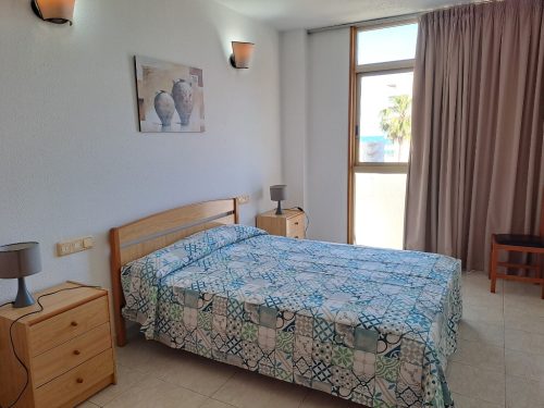 Alquiler apartamentos | Agencia Beltrán | Ref. 463- Residencial Mediterráneo | Piscinas y tenis | Terraza grande