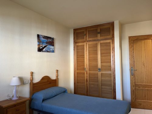 Alquiler apartamentos | Agencia Beltrán | Ref. 476- Picasso | Piscina y parking | Primera línea | 2 camas