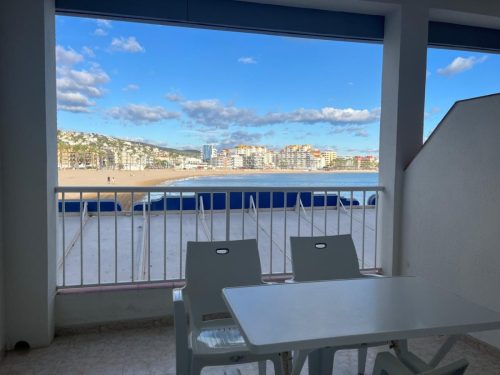 Alquiler apartamentos | Agencia Beltrán | Apartamentos Marcelino | Ref. 501 | Centro | Primera línea de playa | Terraza vistas al mar