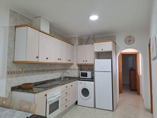 Alquiler apartamentos | Agencia Beltrán | Apartamentos Marcelino | Ref. 501 | Centro | Primera línea de playa | Cocina