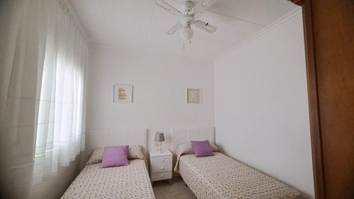 Alquiler apartamentos | Agencia Beltrán | Apartamentos Marcelino | Ref. 501 | Centro | Primera línea de playa | Habitación doble