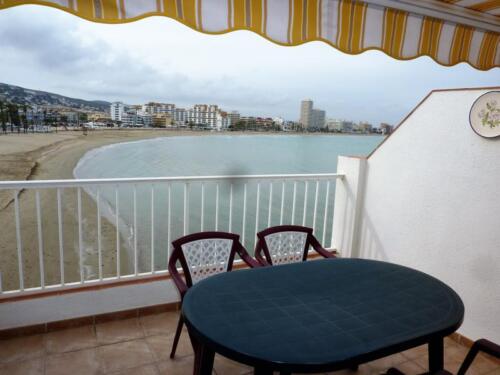 Alquiler apartamentos | Agencia Beltrán | Apartamentos Marcelino | Ref. 503 | Centro | Primera línea de playa | Vistas al mar