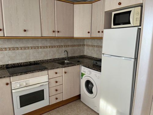 Ref. 503- Marcelino | Casco antiguo | Primera línea de playa | 2 habitaciones | Terraza con vistas al mar | Cocina