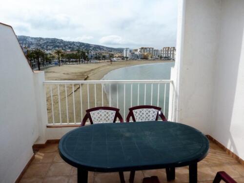 Alquiler apartamentos | Agencia Beltrán | Apartamentos Marcelino | Ref. 504 | Centro | Primera línea de playa | Terraza