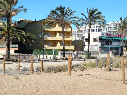 Alquiler apartamentos | Agencia Beltrán | Ref. 508 Los corales | Primera línea de playa | Piscina y parking | Primera línea de playa