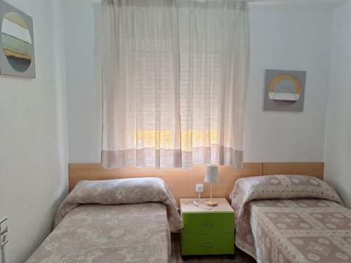 Alquiler apartamentos | Agencia Beltrán | Ref. 508 Los corales | Primera línea de playa | Piscina y parking | Primera línea de playa