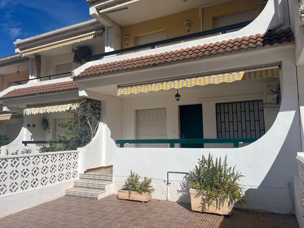 Alquiler de apartamento en Peñíscola, adosado en Peñismar.