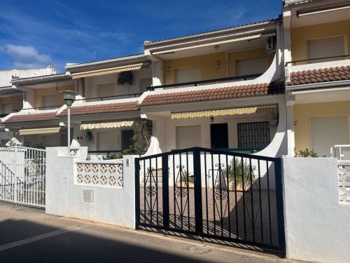 Alquiler de apartamento en Peñíscola, adosado en Peñismar. 