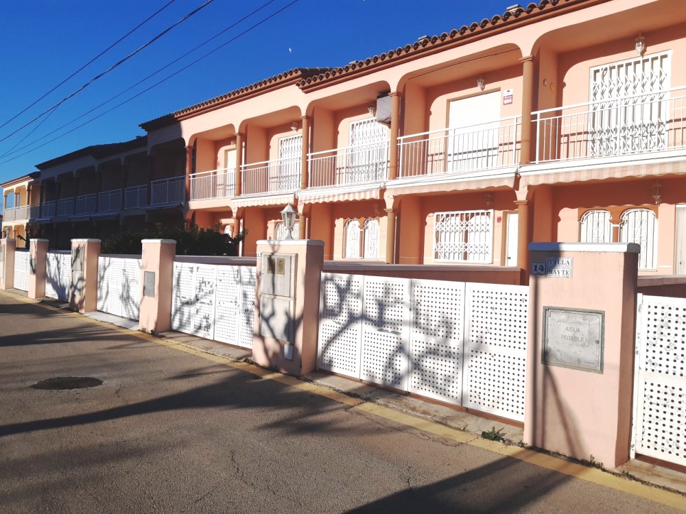548 - LES VILLES | Chalet adosado dúplex | 5 personas | Piscina comunitaria | 3,5 km. centro | 150 m. playa