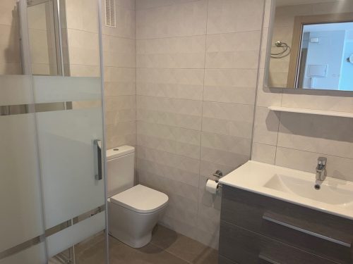 Apartamentos Peñiscola | Alquiler Agencia Beltrán | Ref. 564 Torre Hirta | Primera linea de playa | Baño