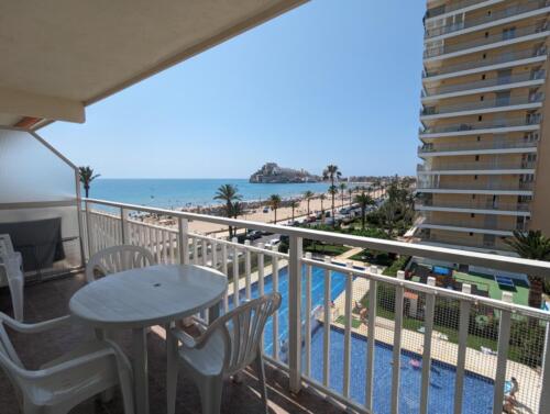 Apartamentos Peñiscola | Alquiler Agencia Beltrán | Ref. 564 Torre Hirta | Primera linea de playa | Piscina