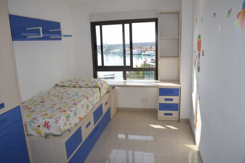 Apartamento Benicarló | 1ª línea de mar | 2 habitaciones | Cocina equipada | Parking privado | Terraza