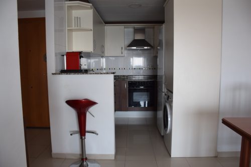 Apartamento Benicarló | 1ª línea de mar | 2 habitaciones | Cocina equipada | Parking privado | Terraza