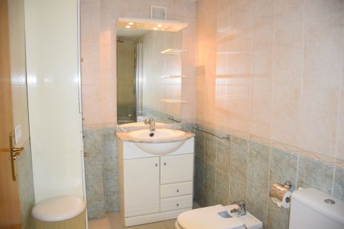 Apartamento Benicarló | 1ª línea de mar | 2 habitaciones | Cocina equipada | Parking privado | Terraza