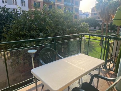 Ref. 721 | Apartamento Marina Park | Benicarló | Terraza a la plaza ajardinada | Piscina en urbanización