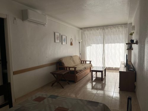 Alquiler apartamentos | Agencia Beltrán | Peñiscola playa ref. 811 | Urbanización con piscina | Centro de Peñiscola | 1 Habitación | Aire acondicionado