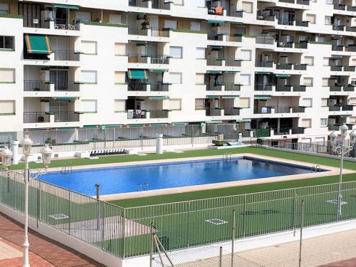 Peñiscola playa | Ref. 814 | Primera linea de playa | Terraza vista al mar y al castillo | Piscina y tenis
