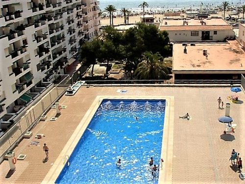 Alquiler apartamentos | Agencia Beltrán | Peñiscola playa ref. 815 | Urbanización con piscina | Centro de Peñiscola