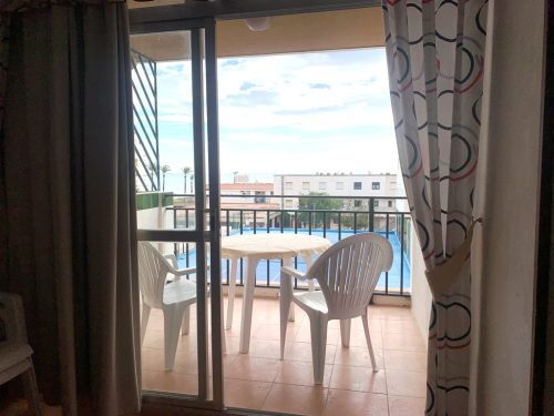 Alquiler apartamentos | Agencia Beltrán | Peñiscola playa ref. 815 | Urbanización con piscina | Centro de Peñiscola
