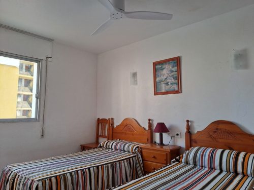 Alquiler apartamentos | Agencia Beltrán | Peñiscola playa ref. 815 | Urbanización con piscina | Centro de Peñiscola