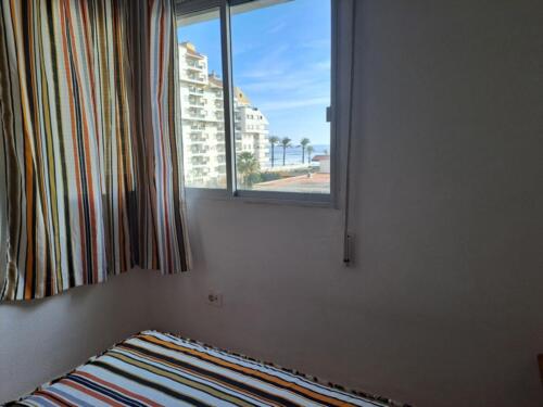 Alquiler apartamentos | Agencia Beltrán | Peñiscola playa ref. 815 | Urbanización con piscina | Centro de Peñiscola | Dormitorio