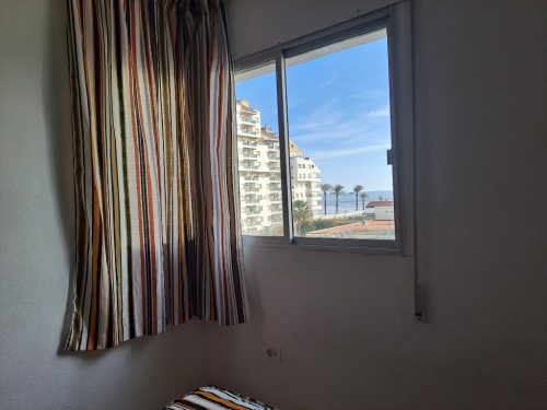 Alquiler apartamentos | Agencia Beltrán | Peñiscola playa ref. 815 | Urbanización con piscina | Centro de Peñiscola