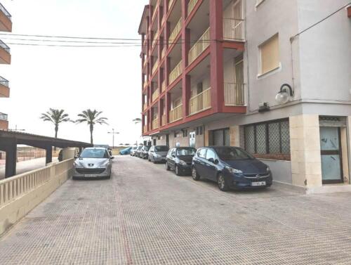 Alquiler apartamentos | Agencia Beltran | Ref. 822- Peñiscola 1 | Primera linea de playa | Parkings
