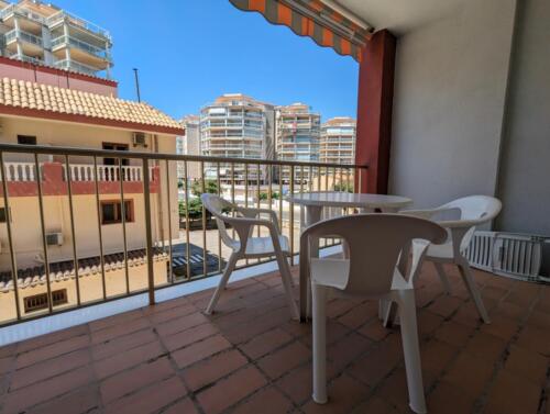 Alquiler apartamentos | Agencia Beltrán | Ref. 829- Peñíscola 1 | Primera línea de playa | Terraza