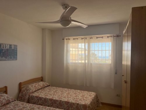 Alquiler apartamentos | Agencia Beltrán | Ref. 829- Peñíscola 1 | Primera línea de playa | Terraza